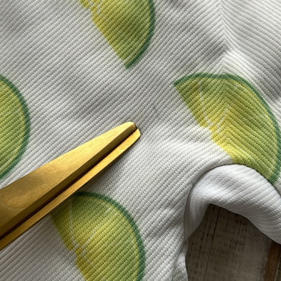 REVOLVE TLA by Morgan Stewart | Lime Leggings NWT - Picture 13 of 16